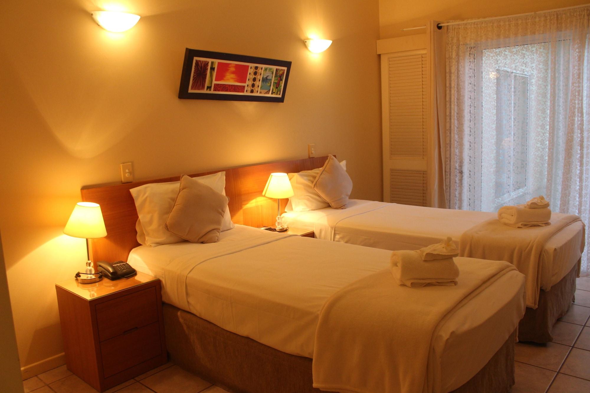 Crystal Garden Resort & Restaurant Cairns Dış mekan fotoğraf