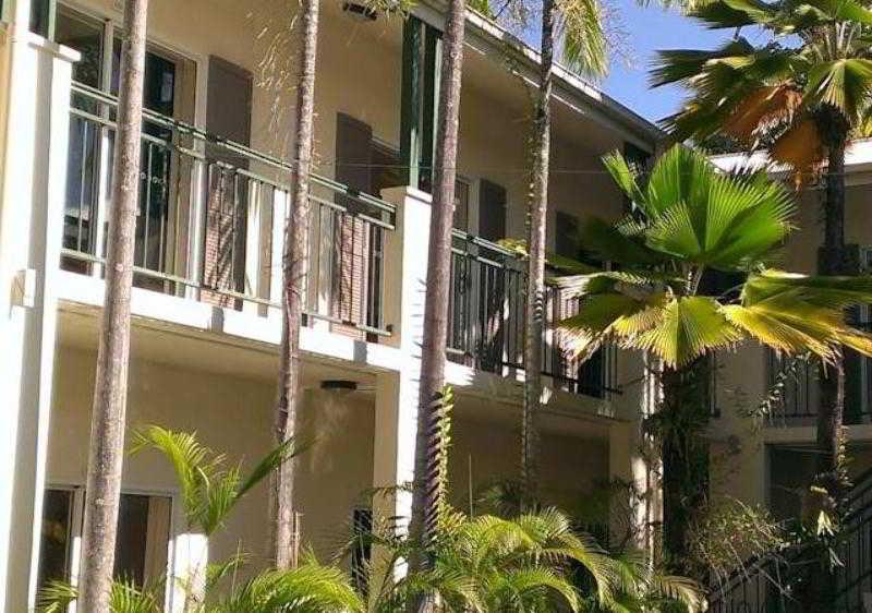 Crystal Garden Resort & Restaurant Cairns Dış mekan fotoğraf