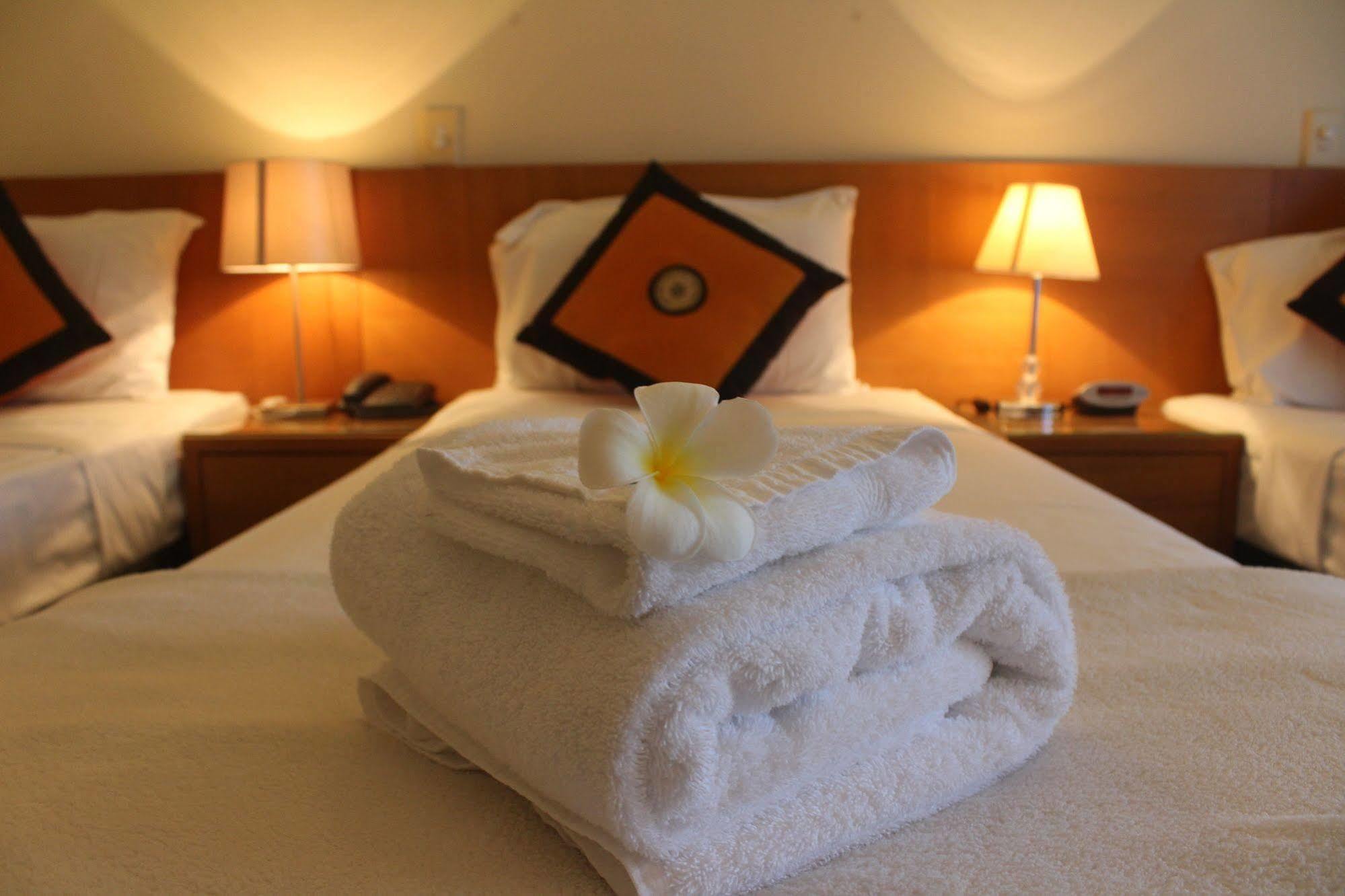 Crystal Garden Resort & Restaurant Cairns Dış mekan fotoğraf