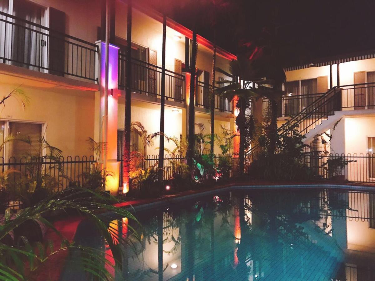 Crystal Garden Resort & Restaurant Cairns Dış mekan fotoğraf